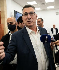 סער בדיון במשפט נתניהו בבית המשפט המחוזי בירושלים, היום. האופורטוניסט הגדול בתולדות הפוליטיקה הישראלית