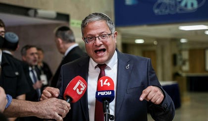 איתמר בן גביר. מי שכינה את עצמו "הגב של השוטרים" התגלה כמי שנותר פעיל ימין קיצוני, הרודף את השוטרים והמשטרה. צילום: איתי כהן איתמר בן גביר. מי שכינה את עצמו "הגב של השוטרים" התגלה כמי שנותר פעיל ימין קיצוני, הרודף את השוטרים והמשטרה