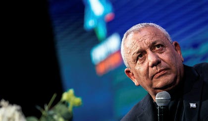 איזנקוט בבנייני האומה בירושלים, היום. מפלגת ישר מאבדת מנדט אחד לעומת השבוע שעבר, אך עדיין זוכה למספר המנדטים הגבוה ביותר