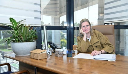 עו"ד עירית פריבר נשר. עו"ד עירית פריבר נשר
