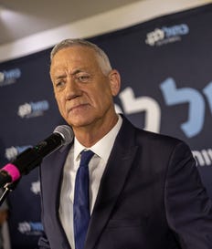 גנץ במסיבת עיתונאים, הערב. צילום: איתי רון גנץ במסיבת עיתונאים, הערב