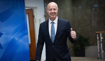 הנגבי לפני ישיבת ממשלה בירושלים, ב-2023