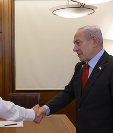 נתניהו וזיני, בשנה שעברה. צילום: עמוס בן גרשום/לע"מ נתניהו וזיני, בשנה שעברה